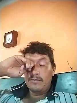 colombiano198720 online show from 11-10-25, 12:04