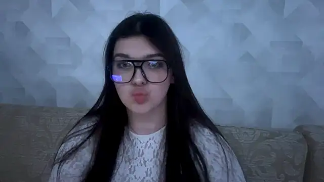 CarylWeatherholtz online show from 11-18-25, 03:16