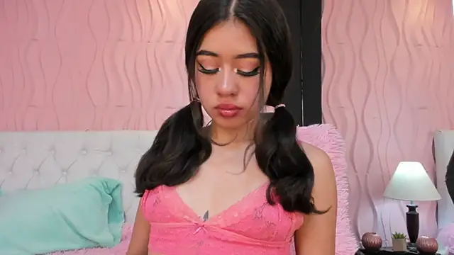 Dulceemia  online show from 09-10-25, 07:25