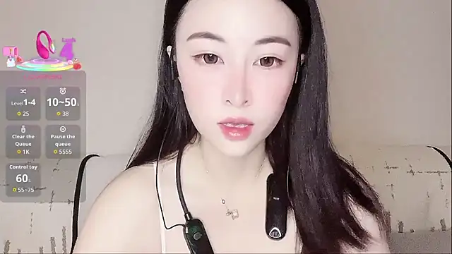 LuLu-Moon online show from 09-09-25, 06:24