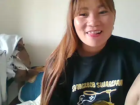 Snapshot of Mainay0033 chatting on 10-06-25, 06:00 Mainay0033 online show from 10-06-25, 06:00