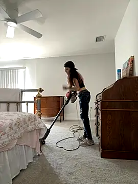 ittybittymeryssa online show from 11-20-25, 04:29