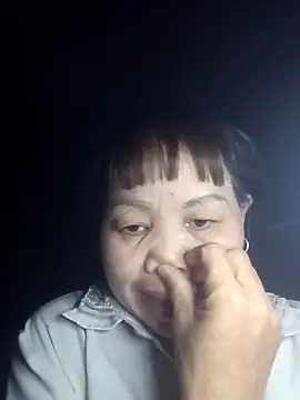 Snapshot of _YooY_ chatting on 10-24-25, 06:26 YooY online show from 10-24-25, 06:26