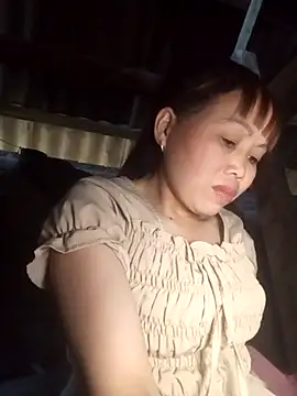 Snapshot of _YooY_ chatting on 11-14-25, 06:45 YooY online show from 11-14-25, 06:45