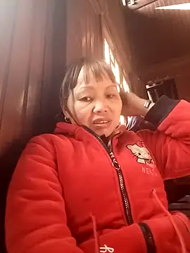 Snapshot of _YooY_ chatting on 11-22-25, 01:48 YooY online show from 11-22-25, 01:48