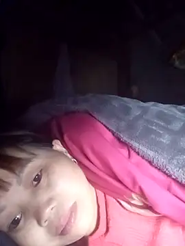 Snapshot of _YooY_ chatting on 11-30-25, 11:09 YooY online show from 11-30-25, 11:09