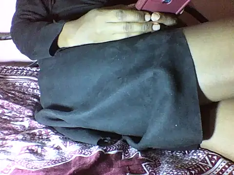 Moongodessy online show from 09-24-25, 04:10