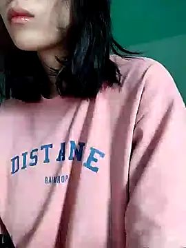 Snapshot of Ly-ny chatting on 09-15-25, 05:07 Ly-ny online show from 09-15-25, 05:07