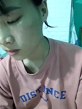 Snapshot of Ly-ny chatting on 10-03-25, 07:00 Ly-ny online show from 10-03-25, 07:00