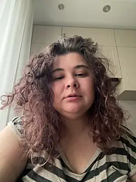 AliceCurlyX online show from 02-26-26, 09:41