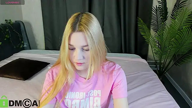 Sylvia Ortiz online show from 11-08-25, 09:09