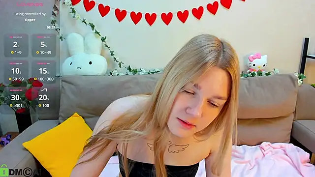 Snapshot of Sylvia_Ortiz chatting on 02-22-26, 05:51 Sylvia Ortiz online show from 02-22-26, 05:51