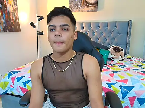 Snapshot of stewart_mateo_ chatting on 09-14-25, 03:38 stewart mateo  online show from 09-14-25, 03:38