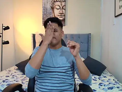 Snapshot of stewart_mateo_ chatting on 10-06-25, 01:58 stewart mateo  online show from 10-06-25, 01:58