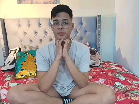 stewart mateo  online show from 11-15-25, 01:58