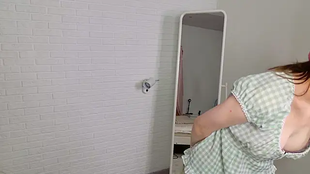 Katie ktk online show from 09-27-25, 01:49