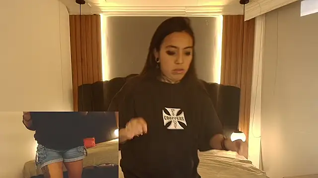 Snapshot of LiaMonroee_ chatting on 02-26-26, 12:04 LiaMonroee online show from 02-26-26, 12:04