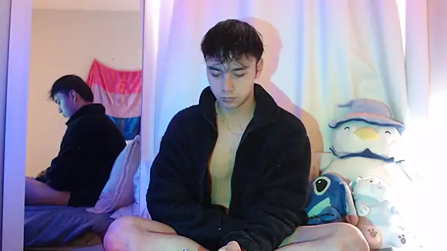 Noah Blaze online show from 10-17-25, 02:19