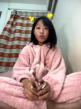 jingjing005 online show from 12-02-25, 11:48