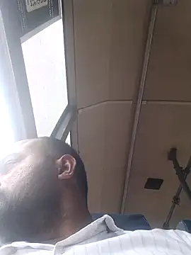 king godgm online show from 11-19-25, 04:23