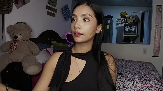 mia yireth online show from 09-20-25, 11:28