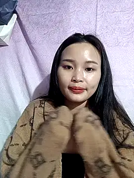 Lili lovely online show from 11-19-25, 01:16