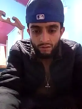 Snapshot of Vergudo19420 chatting on 11-01-25, 07:10 Vergudo19420 online show from 11-01-25, 07:10