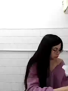 Kylie Rivers online show from 10-03-25, 11:07