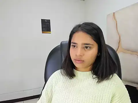 ScarletDoll online show from 11-09-25, 03:27