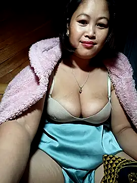 maycuc123 online show from 11-02-25, 12:57