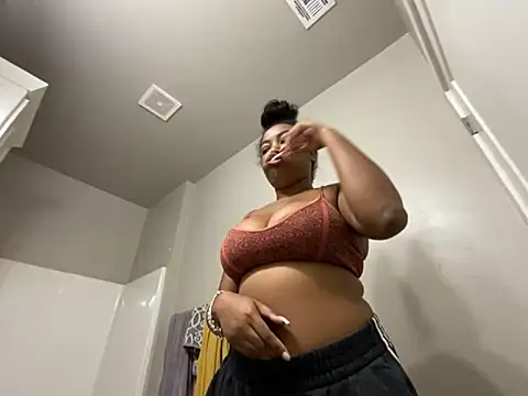 princesslivv online show from 10-14-25, 08:53