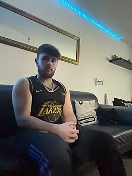 Migo2003 online show from 01-18-26, 09:02