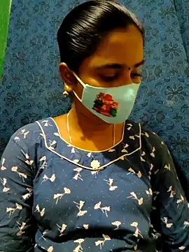 mini-queen online show from 09-28-25, 05:18