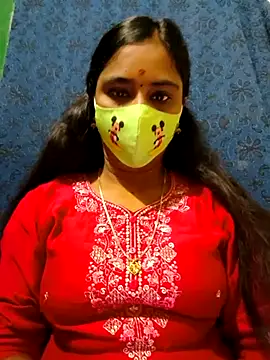 mini-queen online show from 10-24-25, 05:09