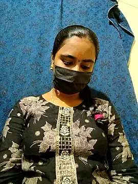 mini-queen online show from 12-17-25, 11:27