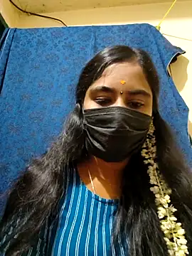 mini-queen online show from 12-18-25, 07:36