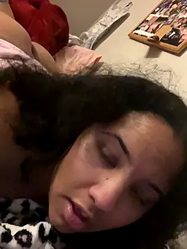 StylishEchium online show from 11-16-25, 06:46