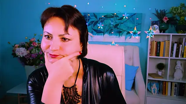 HelenBeler online show from 09-16-25, 01:56