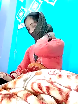 Pahadi couple online show from 10-27-25, 09:19