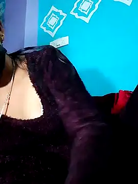 Pahadi couple online show from 12-21-25, 05:53