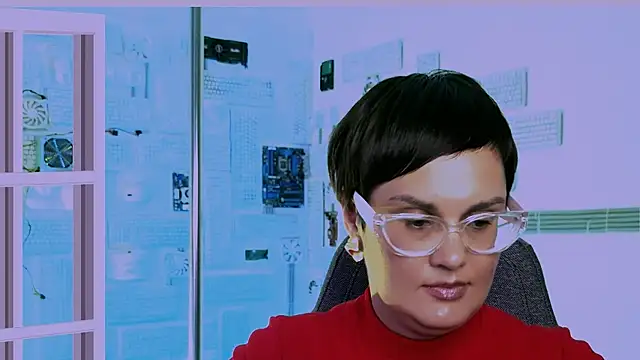 LauraDavidsons online show from 09-24-25, 04:10