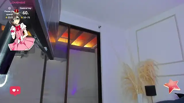 Emilywillis8 online show from 10-29-25, 01:13