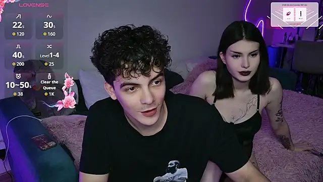 Snapshot of Alice18James chatting on 10-09-25, 05:00 Alice18James online show from 10-09-25, 05:00