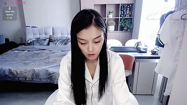 Xiao-zuzongl online show from 10-02-25, 04:08