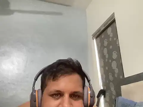 chiikuloveu online show from 02-17-26, 04:42