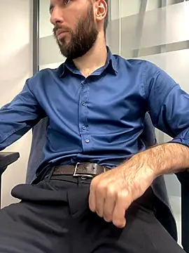 Snapshot of speddy34 chatting on 11-04-25, 07:29 speddy34 online show from 11-04-25, 07:29