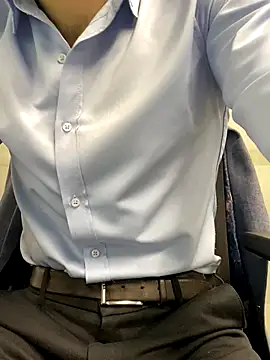 Snapshot of speddy34 chatting on 11-19-25, 07:30 speddy34 online show from 11-19-25, 07:30