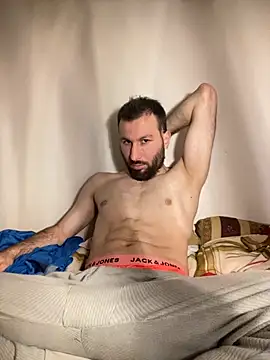 Snapshot of speddy34 chatting on 11-25-25, 07:03 speddy34 online show from 11-25-25, 07:03