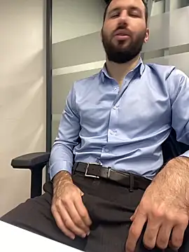 Snapshot of speddy34 chatting on 12-01-25, 06:29 speddy34 online show from 12-01-25, 06:29