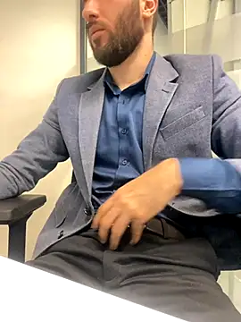 Snapshot of speddy34 chatting on 12-02-25, 07:47 speddy34 online show from 12-02-25, 07:47